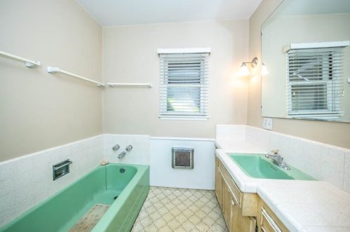 1704 Edna Dr, Santa Ana CA 92706-2424 exterior