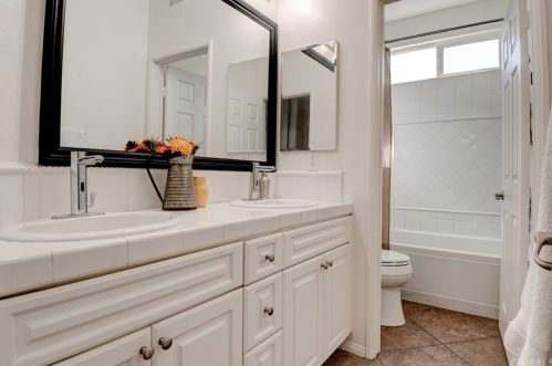5460 Full Moon Ct, Anaheim CA  92807-4700 exterior