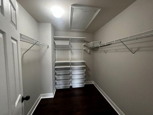 3296 Ferncliff Ln, Atlanta GA  30324-2573 exterior