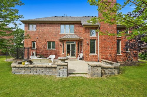 12465 Thornberry Dr, Lemont IL  60439-4616 exterior