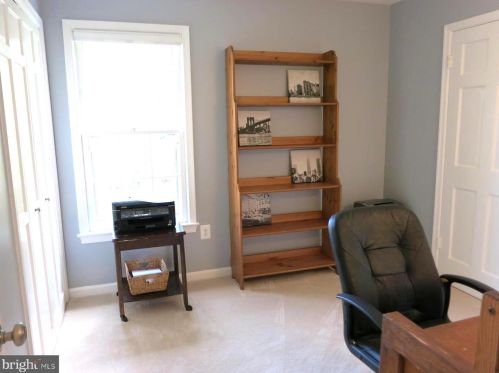 9305 Janphil Ln, Springfield VA  22153-3911 exterior