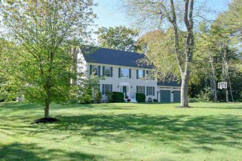 40 Captains Lndg, Portsmouth, NH 03801-6222