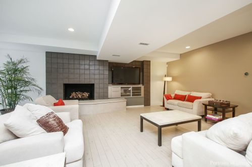 11300 79th St, Willowbrook IL  60527-5107 exterior