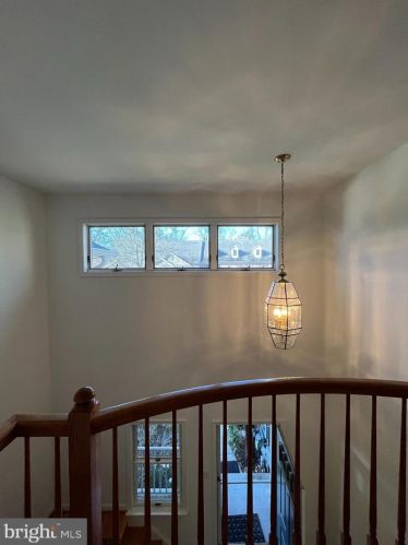 12 Wilkinson Way, Princeton NJ  08540-7362 exterior