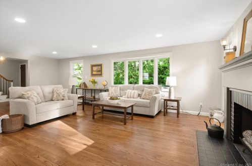 82 Orchard Hill Rd, Torrington CT  06791-1621 exterior