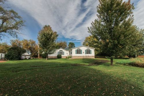 1058 Quail St, Day, MN 55006-3700