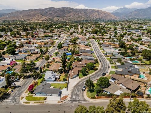 411 Fordland Ave, La Verne, CA 91750-4130