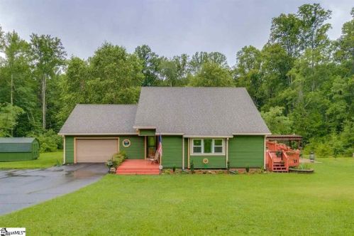 216 Larkwood Rd, Liberty, SC 29657-8731