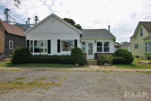 209 Pleasant St, Benson, IL 61516-9686