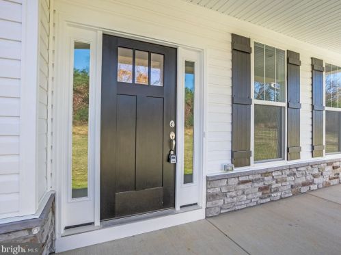 12929 Pipe Run Dr, Fredericksburg, VA 22407-2119