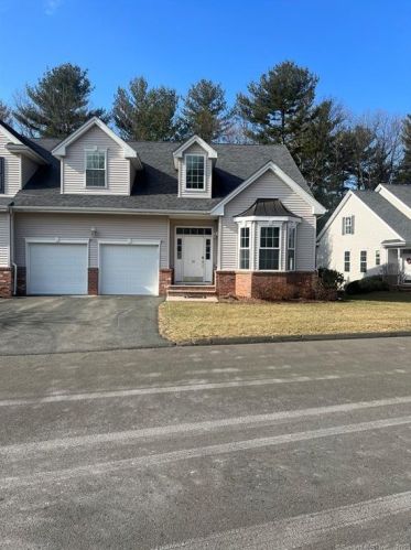 21 Marble Faun Ln, Windsor, CT 06095-4766