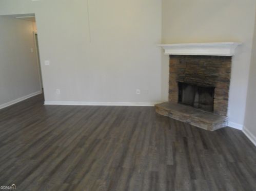 597 Veal Rd, Porterdale, GA 30016-8001