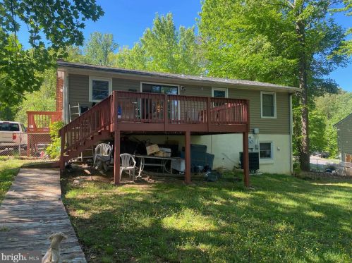 6035 Loriella Park Dr, Fredericksburg, VA 22407-5005