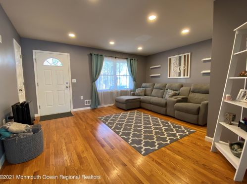 1707 Silvan Pl, Lacey, NJ 08731-3223