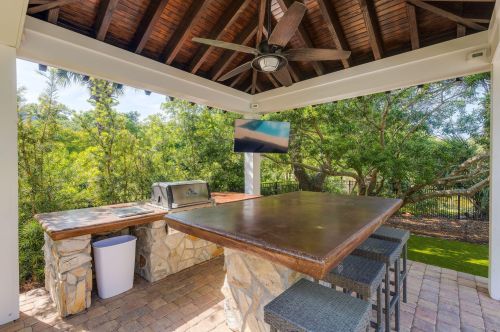 34 Dune Rdg Ln, Isle Of Palms SC  29451-3848 exterior