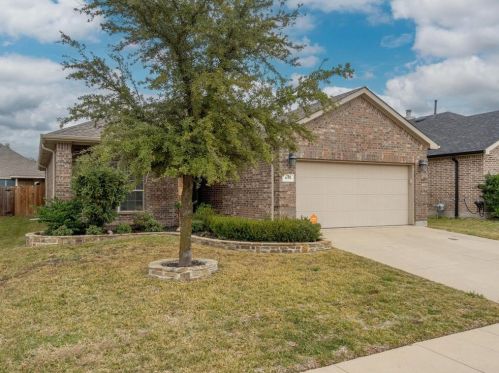 649 Cattlemans Way, Fort Worth TX  76131-3125 exterior