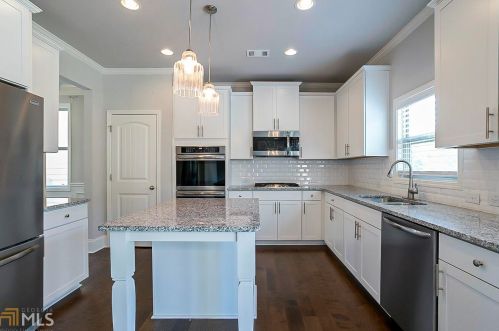 213 Orchard Walk, Holly Springs, GA 30115-6512