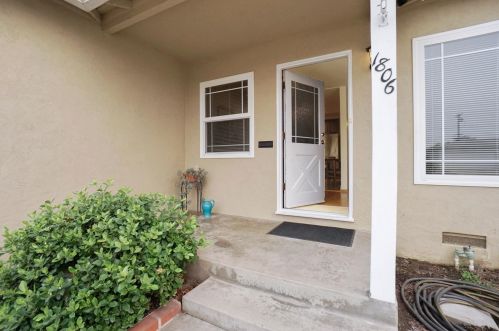 1806 Colette St, Lodi, CA 95242-2501