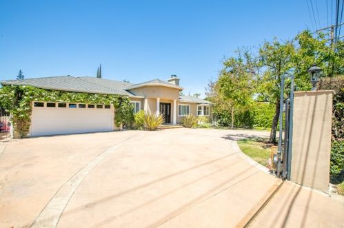 5135 Gloria Ave, Van Nuys, CA 91436-1530