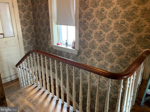 243 Baltimore St, Hanover PA 17331-3315 exterior