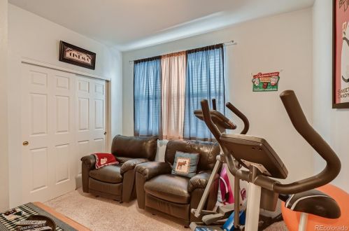 18611 Water Dr, Aurora CO 80013-6290 exterior