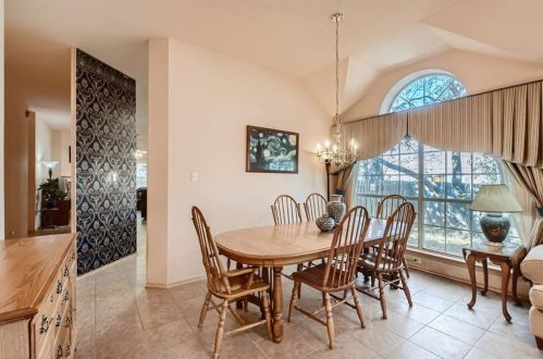 13212 Adonis Dr, Austin TX  exterior