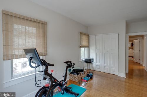 46 Nicholson Rd, Camden NJ  08106-1048 exterior