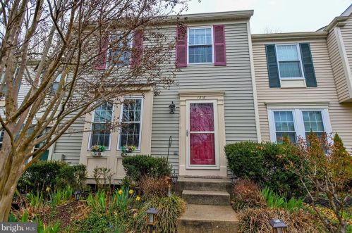 1218 Seminole Dr, Arnold, MD 21012-2601