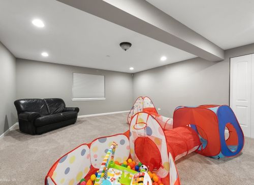 1425 Glenside Dr, Lemont IL  60490-5480 exterior