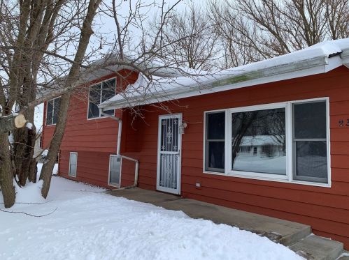 23547 Anderson St, Plainfield, IL 60586-2319