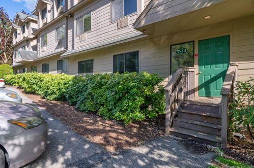 97 Richards Ave, Norwalk CT  06854-1672 exterior