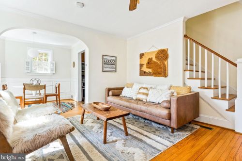 8018 Maple Ave, Silver Spring MD 20912-6317 exterior