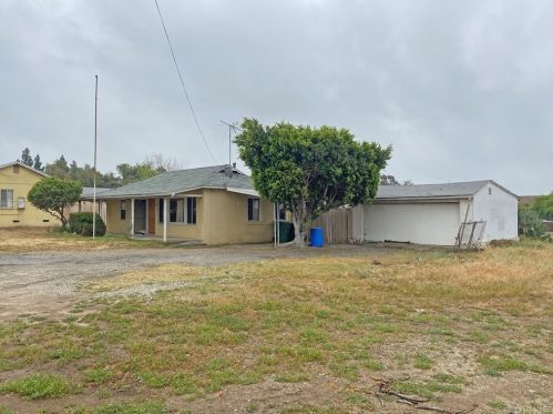 928 Gladstone St, San Dimas, CA 91773-1734