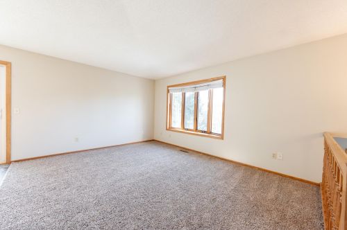 14712 Endicott Way, Saint Paul MN  55124-6491 exterior