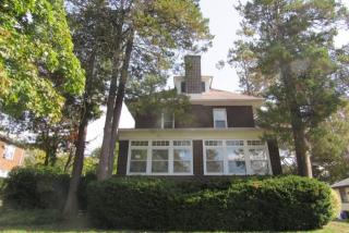 6409 6th St, Philadelphia, PA 19126-3806