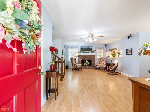 976 Old Pendergrass Rd, Jefferson, GA 30549-2761