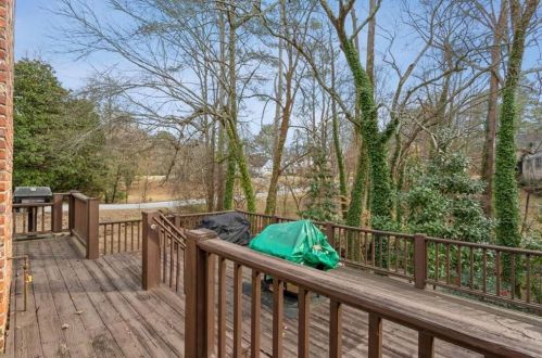 3737 Clubhouse Ln, Conyers GA  30094-3721 exterior