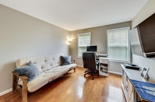 1045 Big Eagle Trl, Carol Stream IL  60188-9153 exterior