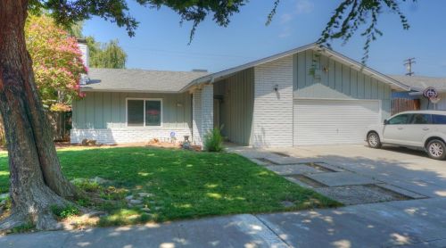 1109 Lillian Dr, Modesto, CA 95355-4811