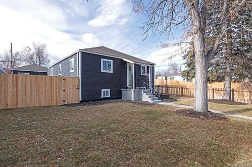 995 King St, Denver CO  80204-3112 exterior
