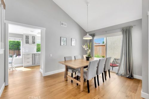 22 Delamesa, Irvine CA  92620-1838 exterior