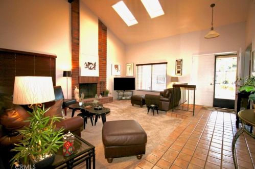 10351 Matador Ct, San Diego, CA 92124-1317
