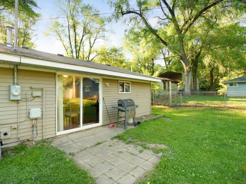 2001 Roberts St, Lorenzo, IL 60481-1734
