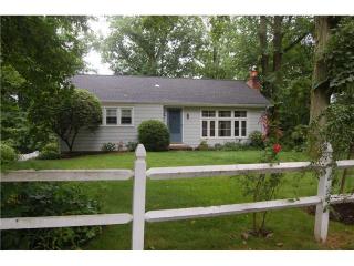 7 Burchard Ln, Norwalk, CT 06853-1103