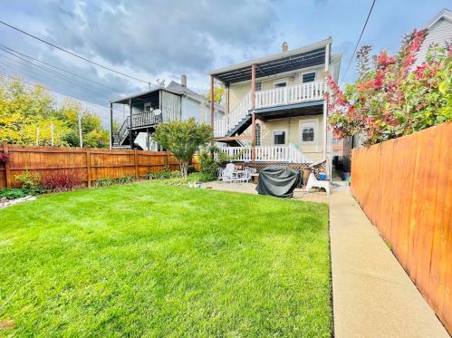 3923 Palmer St, Chicago IL  60647-2215 exterior
