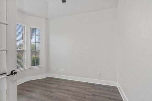 11920 Pecan Gate Way, Webberville TX 78653-3975 exterior