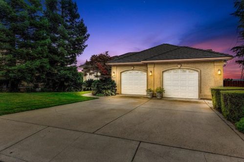 12080 Mont Vista Dr, Auburn, CA 95603-6050