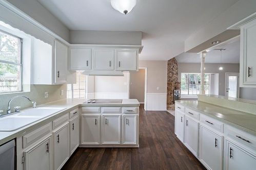 543 Braxton Bragg Ln, Conroe TX  77306 exterior