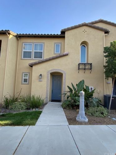 8420 Flora Ln, Chino, CA 91708-9367