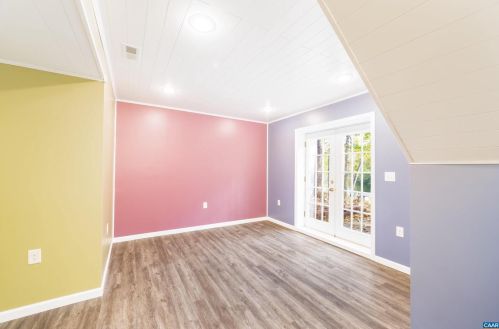 13 Piedmont Ln, Bybee VA  22963-2128 exterior